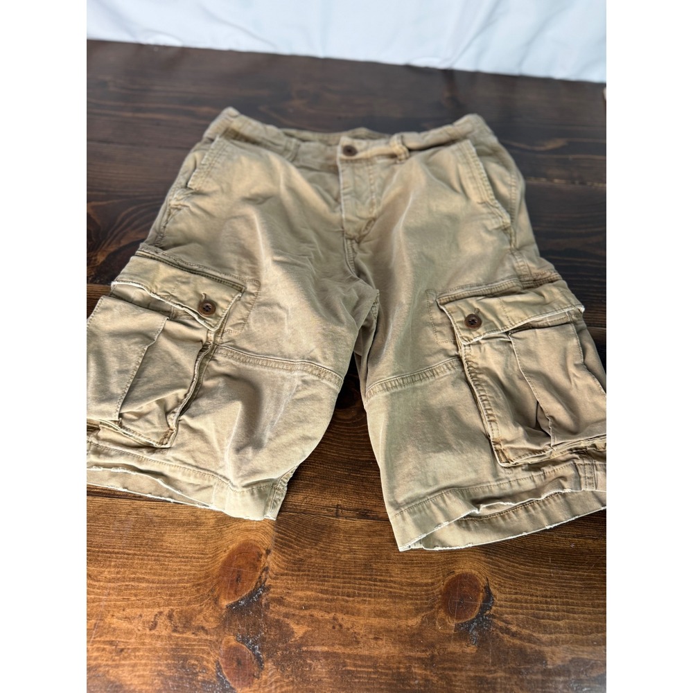 American Eagle Mens Ne(x)t Level Flex Cargo Shorts Khaki Tan Size 30 10in Inseam